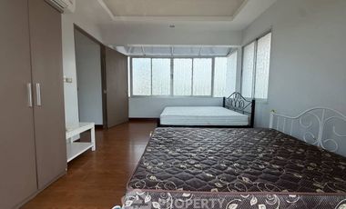 À louer et à vendre 3 chambres villa à Sattahip, Chonburi