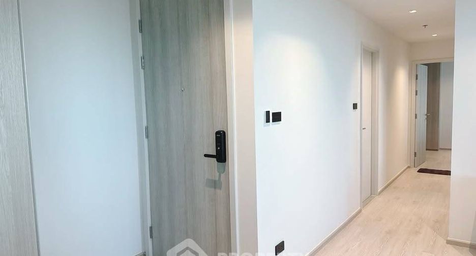 For sale 2 bedrooms condo in Khlong San, Bangkok