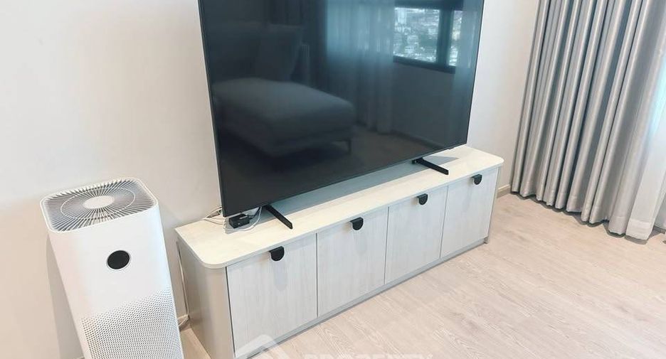 For sale 2 bedrooms condo in Khlong San, Bangkok