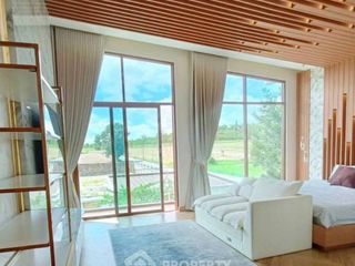 À vendre 5 chambres villa à Bang Lamung, Chonburi
