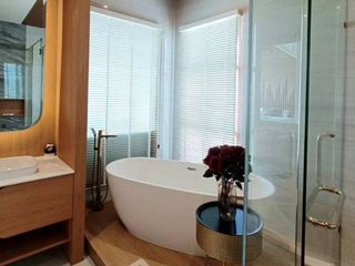 À vendre 5 chambres villa à Bang Lamung, Chonburi