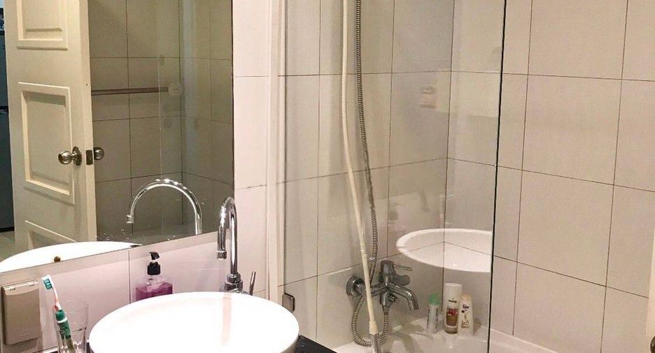 For sale 1 bed condo in Phaya Thai, Bangkok