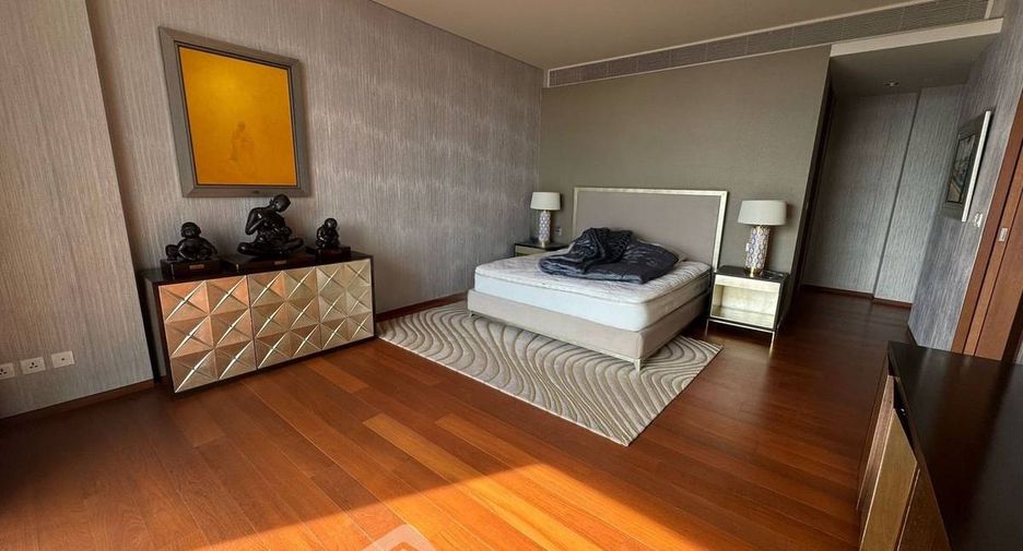 À vendre 2 chambres condo à Sathon, Bangkok