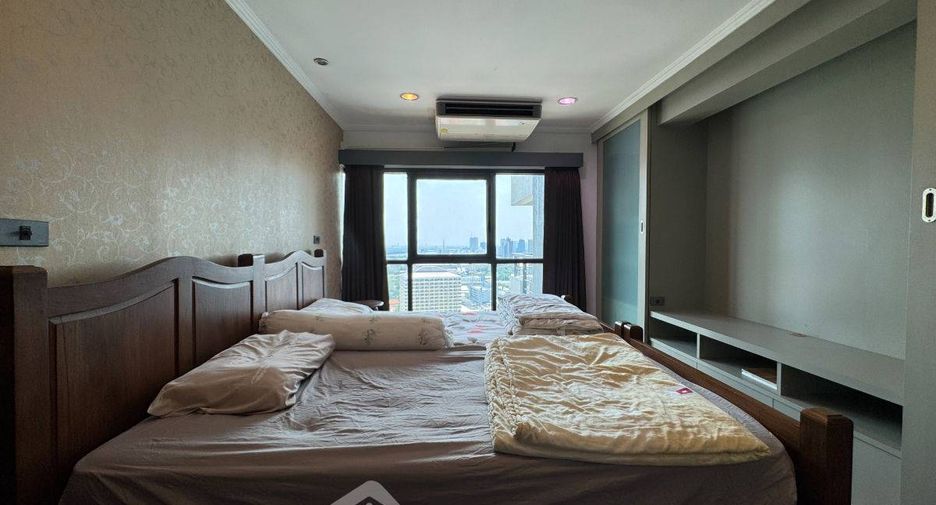 For sale 2 bedrooms condo in Sathon, Bangkok