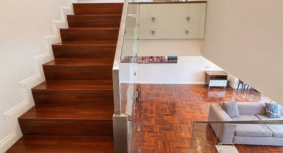 For rent 3 bedrooms condo in Watthana, Bangkok