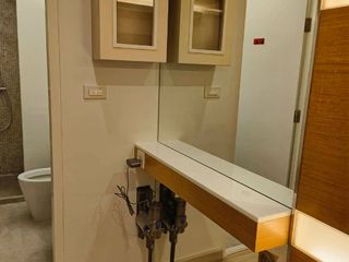 For rent 2 bedrooms condo in Khlong San, Bangkok