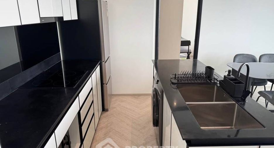 Wohnung zur Miete mit 2 Zimmer in Khlong San, Bangkok