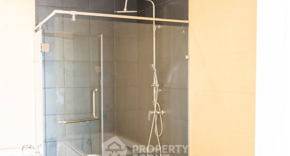 Condo en alquiler de 2 habitaciones en South Pattaya, Pattaya