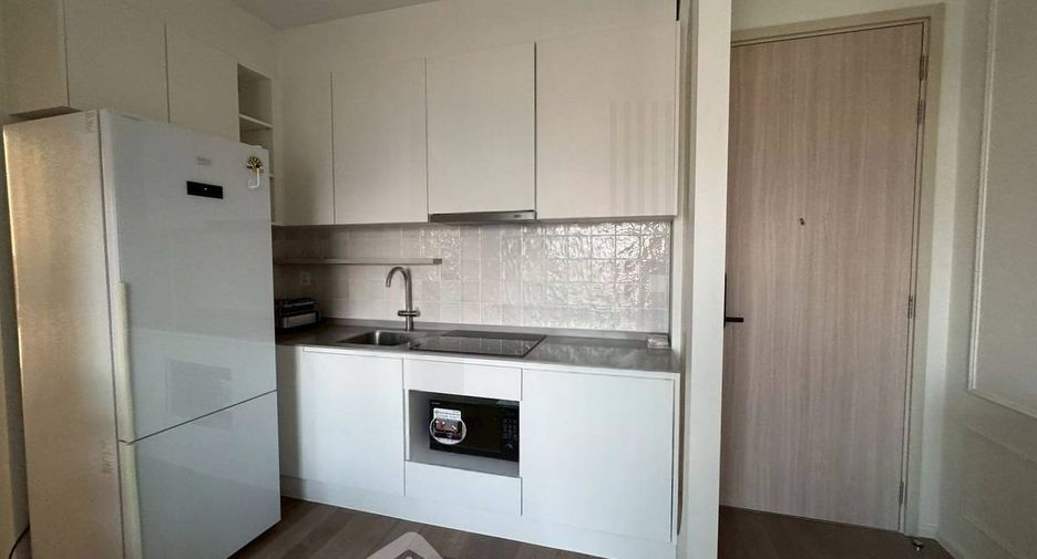 Condo en alquiler de 2 habitaciones en Bang Sue, Bangkok