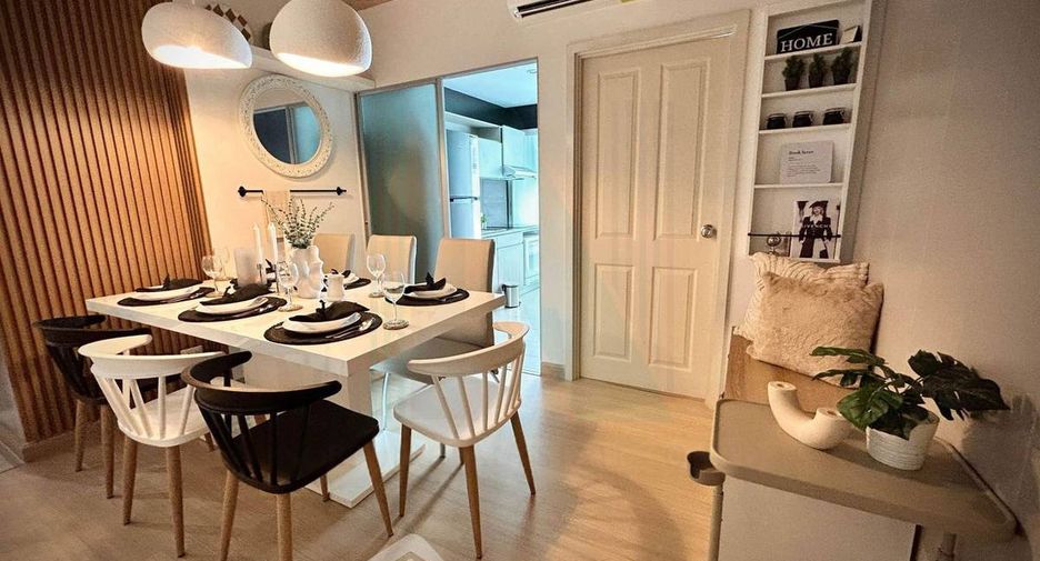 Condo en alquiler de 3 habitaciones en Huai Khwang, Bangkok