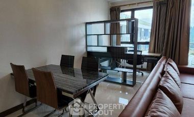 For rent 2 bedrooms condo in Khlong San, Bangkok