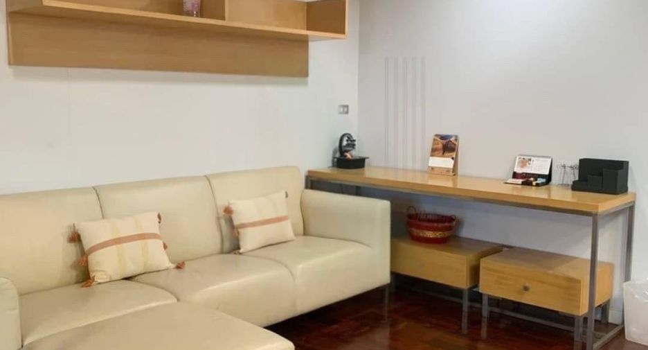 Condo en alquiler de 2 habitaciones en Bang Na, Bangkok