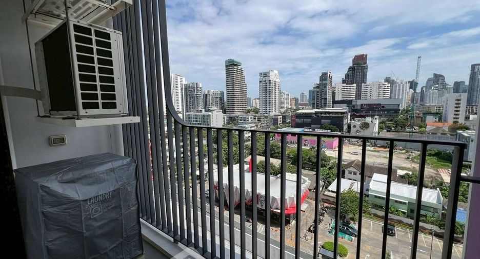 Condo en alquiler de 1 habitaciones en Watthana, Bangkok