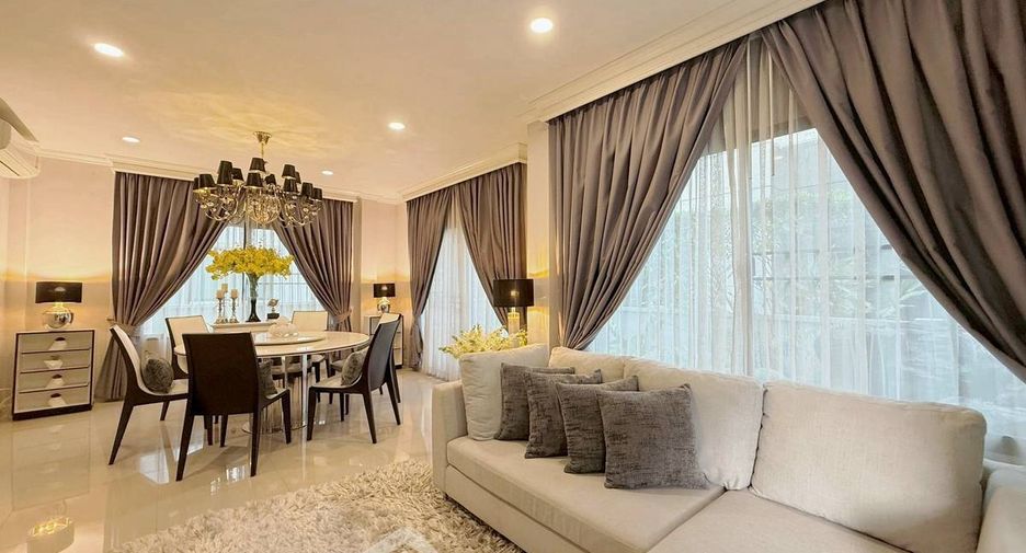 Haus zur Miete mit 4 Zimmer in Khlong Sam Wa, Bangkok