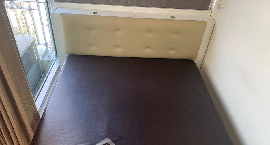 For rent 1 bed condo in Pathum Wan, Bangkok