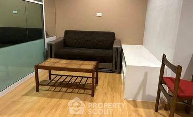 For rent 1 bed condo in Pathum Wan, Bangkok