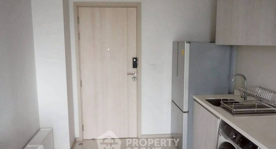 For rent 2 bedrooms condo in Pathum Wan, Bangkok