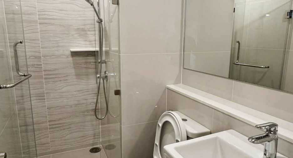 Condo en alquiler de 1 habitaciones en Khlong Toei, Bangkok