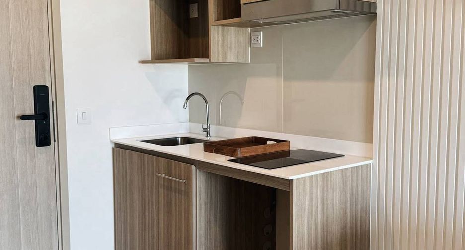 Condo en alquiler de 1 habitaciones en Khlong Toei, Bangkok