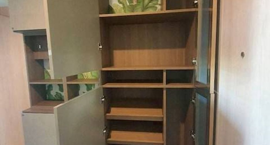 For rent 2 bedrooms condo in Pathum Wan, Bangkok