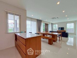 出租 5 卧室 独立屋 在 Prawet, 曼谷