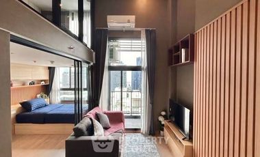 Condo en alquiler de 2 habitaciones en Huai Khwang, Bangkok