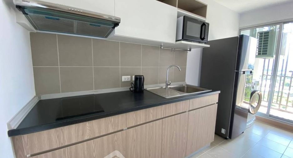 Condo en alquiler de 2 habitaciones en Huai Khwang, Bangkok