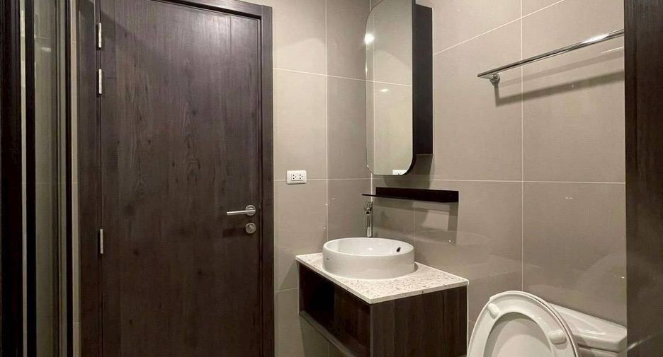 For rent 1 Beds condo in Huai Khwang, Bangkok