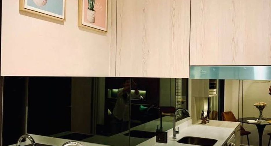 For rent 1 bed condo in Pathum Wan, Bangkok