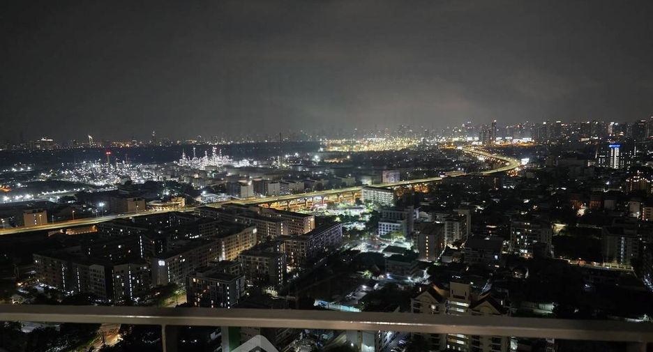 Condo en alquiler de 2 habitaciones en Bang Na, Bangkok