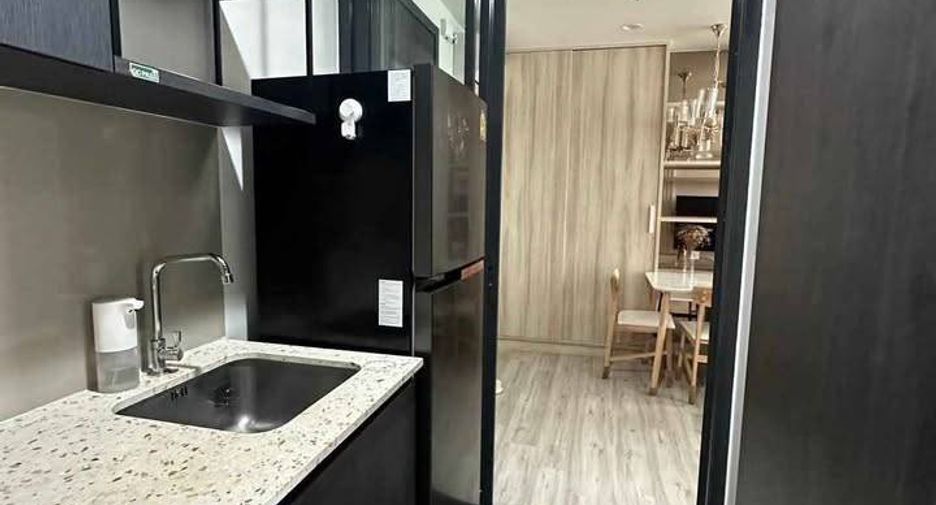 For rent 1 Beds condo in Huai Khwang, Bangkok