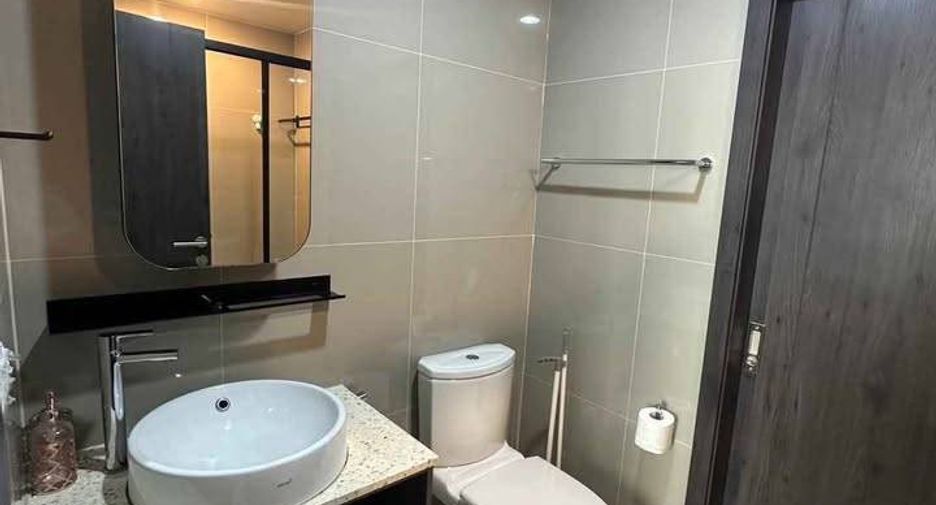 For rent 1 Beds condo in Huai Khwang, Bangkok