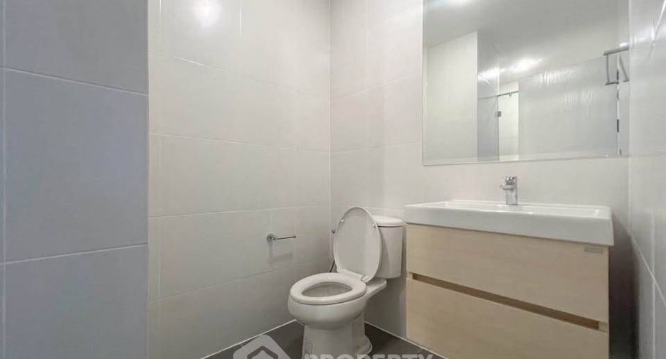 Wohnung zur Miete mit 2 Zimmer in Bang Sue, Bangkok