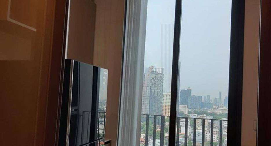 Condo en alquiler de 1 habitaciones en Bang Na, Bangkok