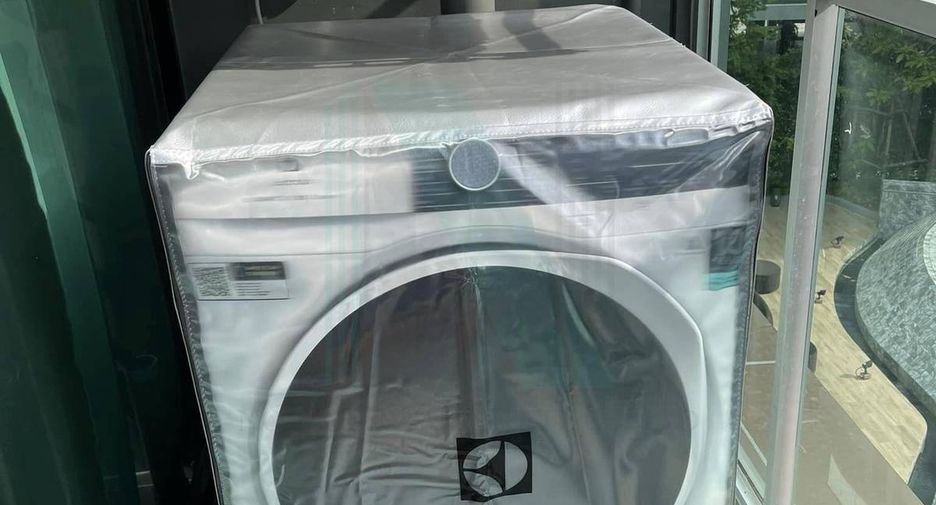 Wohnung zur Miete mit 2 Zimmer in Huai Khwang, Bangkok
