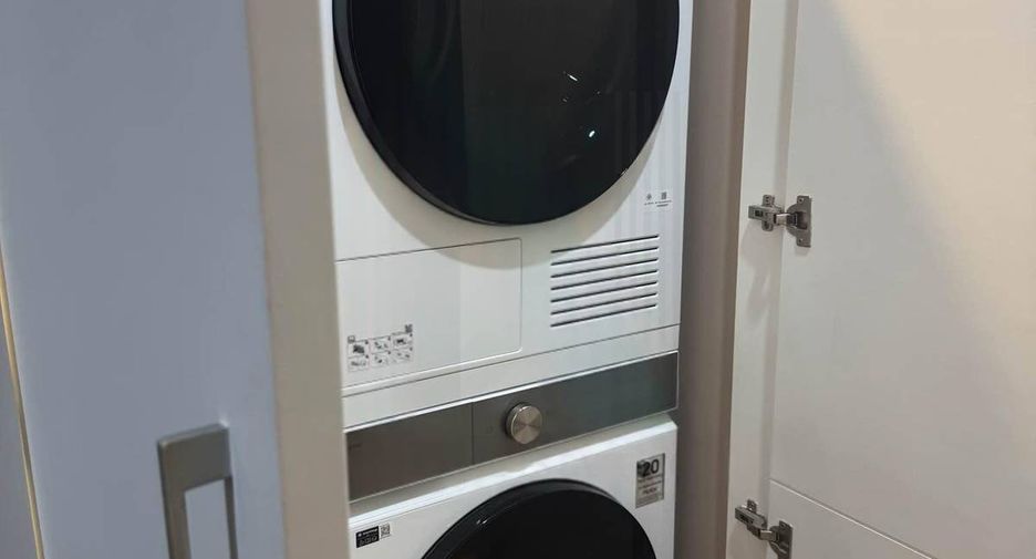 Аренда 2 спальни кондо в Щаттхана, Бангкок