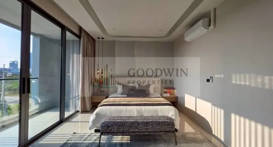 Haus zum Kauf mit 6 Zimmer in Sattahip, Chonburi