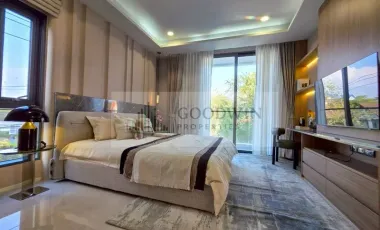For sale 6 bedrooms house in Sattahip, Chonburi
