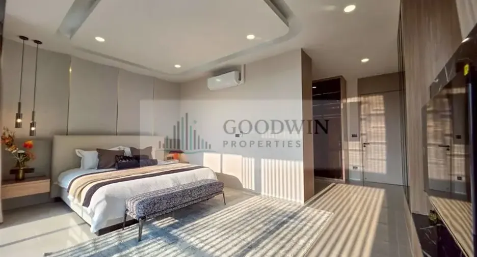 Haus zum Kauf mit 6 Zimmer in Sattahip, Chonburi
