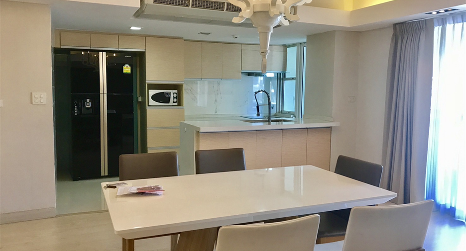 Condo en venta de 3 habitaciones en Watthana, Bangkok