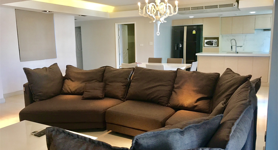 Condo en venta de 3 habitaciones en Watthana, Bangkok