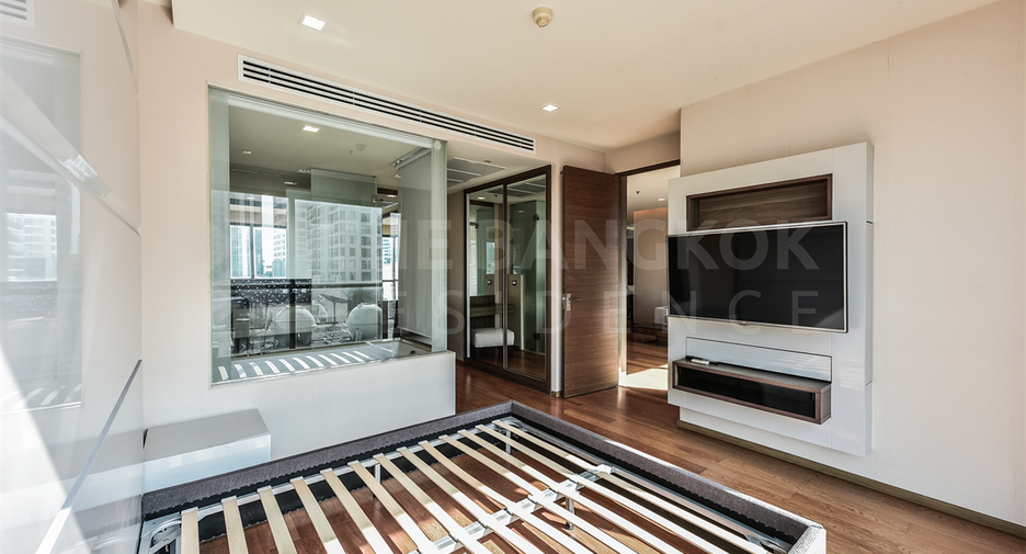 Wohnung zum Kauf mit 2 Zimmer in Sathon, Bangkok