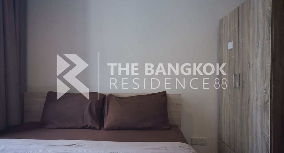 For sale 1 bed condo in Khlong Toei, Bangkok