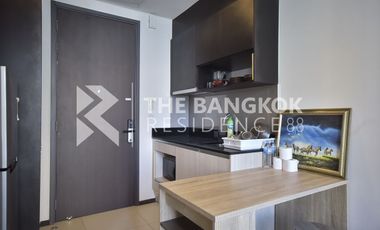 For sale 1 bed condo in Khlong Toei, Bangkok