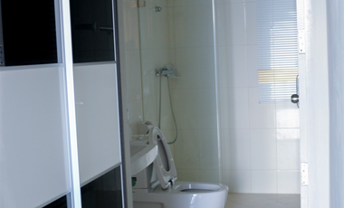 For sale 2 bedrooms condo in Watthana, Bangkok