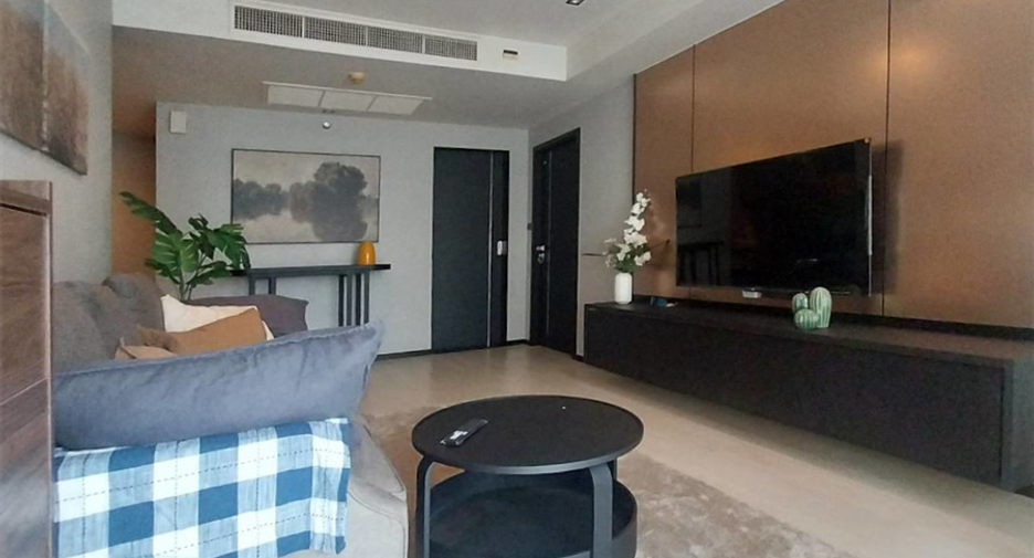 For rent 2 bedrooms condo in Watthana, Bangkok