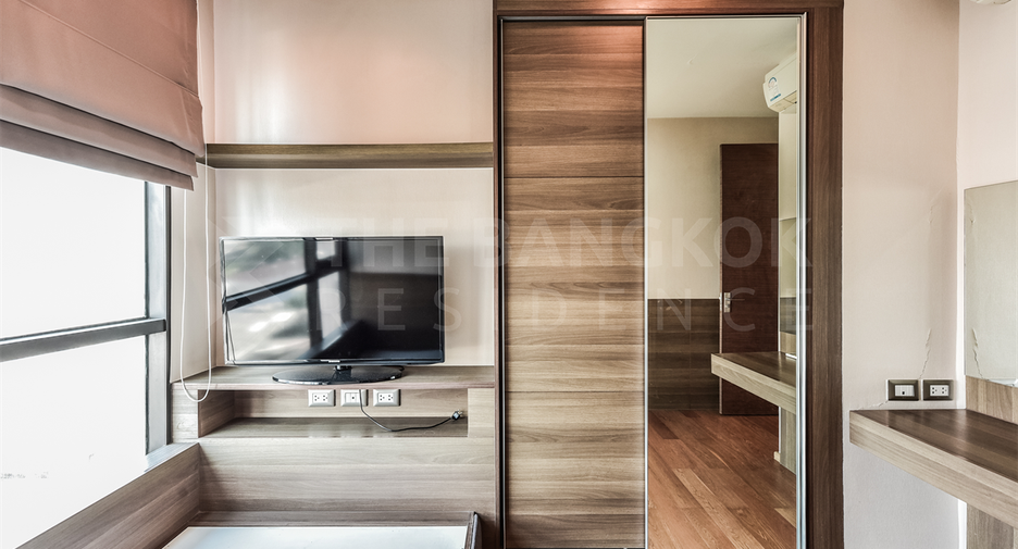 For rent 2 ベッドルーム condo in Sathon, Bangkok