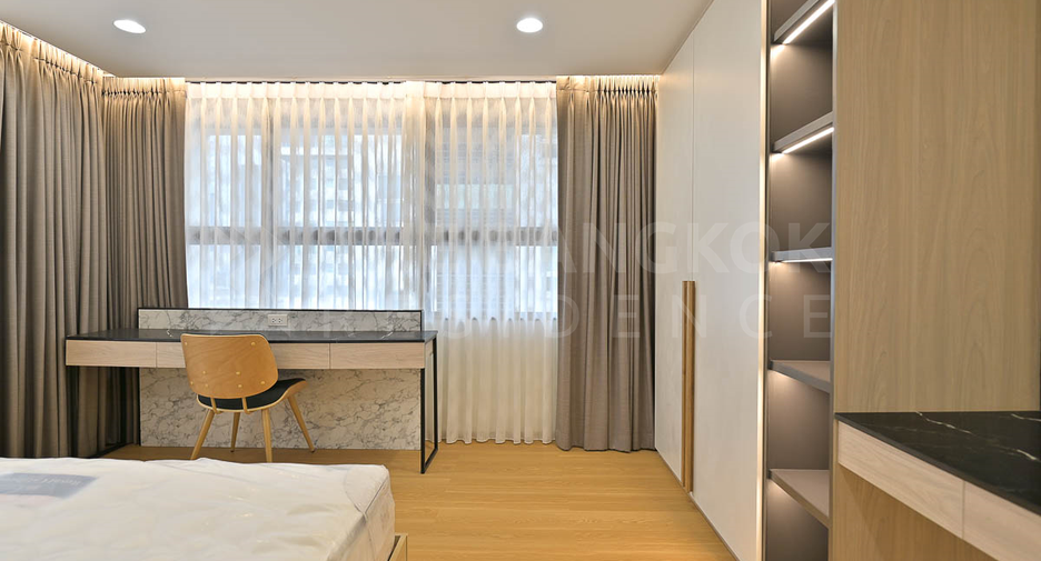 For rent 3 ベッドルーム condo in Khlong Toei, Bangkok