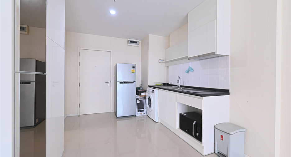 Condo en venta de 2 habitaciones en Huai Khwang, Bangkok