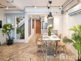出租 5 卧室 独立屋 在 Watthana, 曼谷